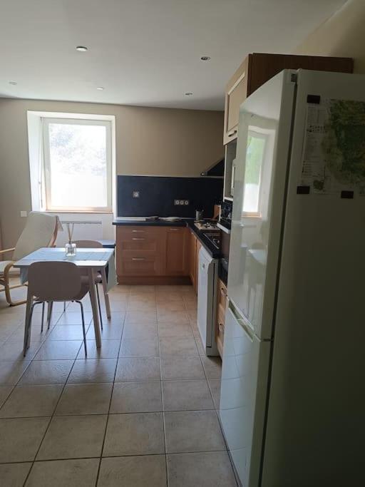 Appartement 2 A 4 Personnes Antraigues-sur-Volane Extérieur photo